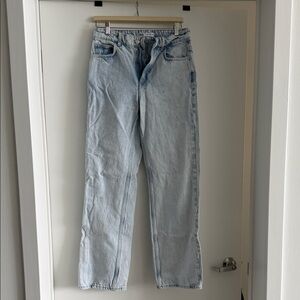 Zara women’s Straight Jeans in Light Blue